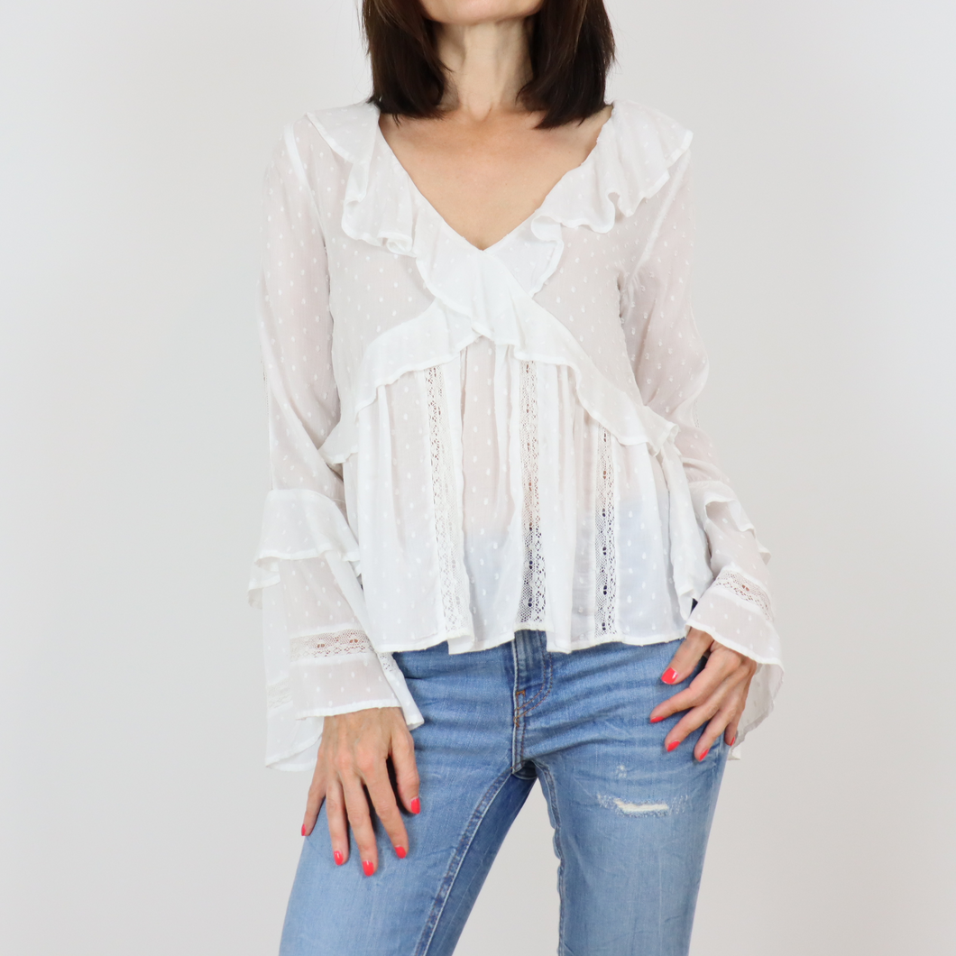 Camisa de manga larga blanca con volantes talla XS/S de American Eagle Outfitters